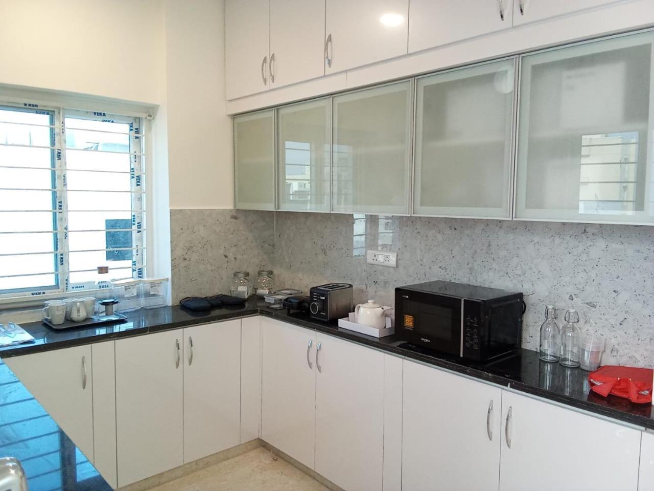 Enkay Service Apartments Kondapur  Bagian luar foto