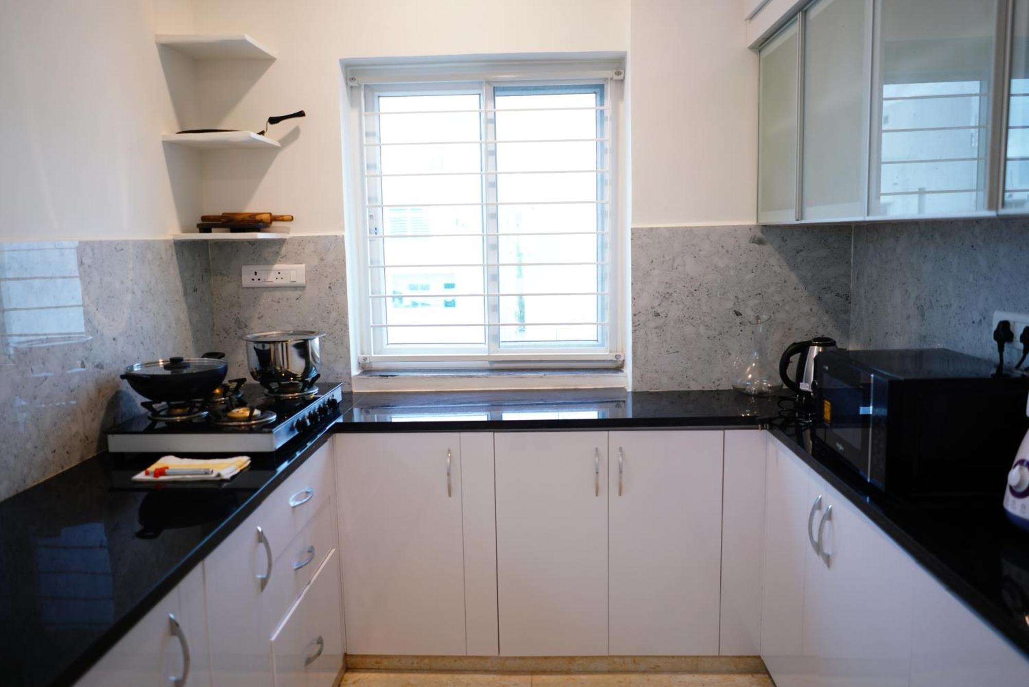 Enkay Service Apartments Kondapur  Bagian luar foto